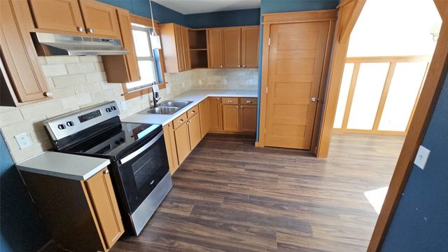 111 W Morning Dove Drive, Azle, TX 76020