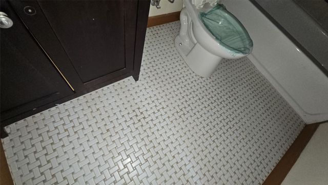 111 W Morning Dove Drive, Azle, TX 76020