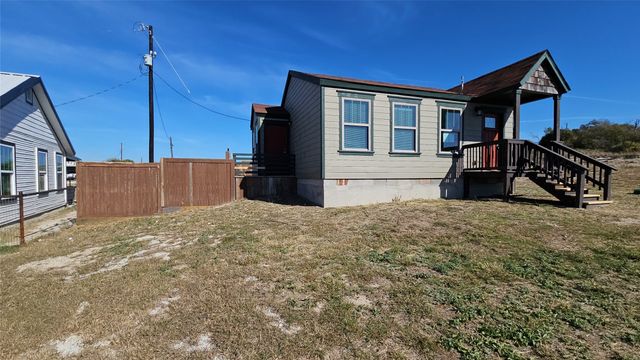 111 W Morning Dove Drive, Azle, TX 76020