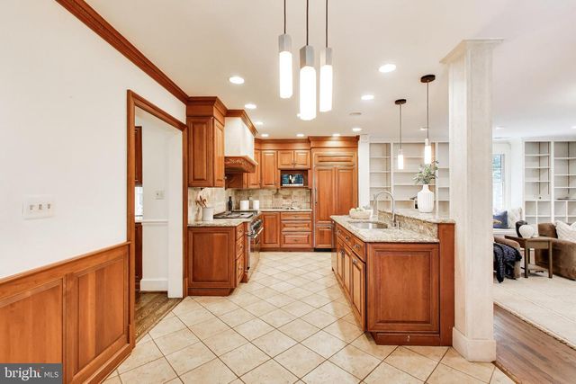 4118 WOODBINE ST, Chevy Chase, MD 20815