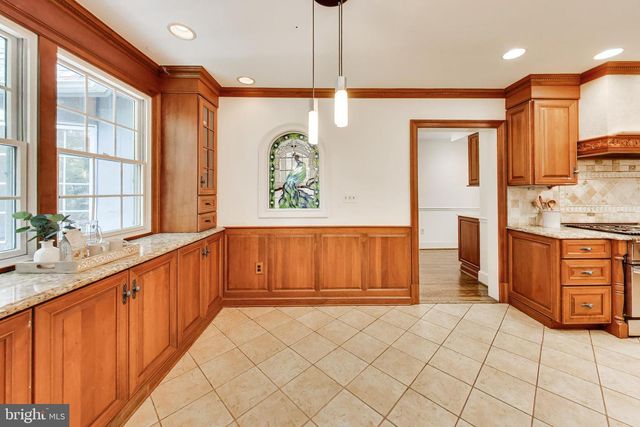4118 WOODBINE ST, Chevy Chase, MD 20815