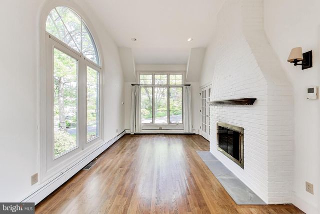 4118 WOODBINE ST, Chevy Chase, MD 20815