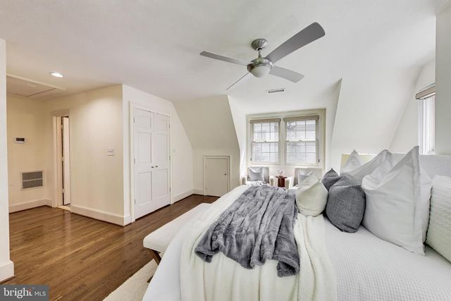 4118 WOODBINE ST, Chevy Chase, MD 20815