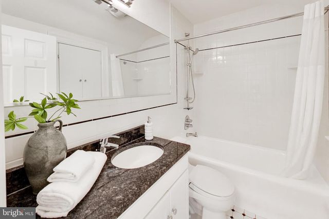 4118 WOODBINE ST, Chevy Chase, MD 20815
