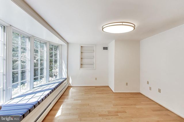 4118 WOODBINE ST, Chevy Chase, MD 20815