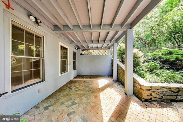 4118 WOODBINE ST, Chevy Chase, MD 20815