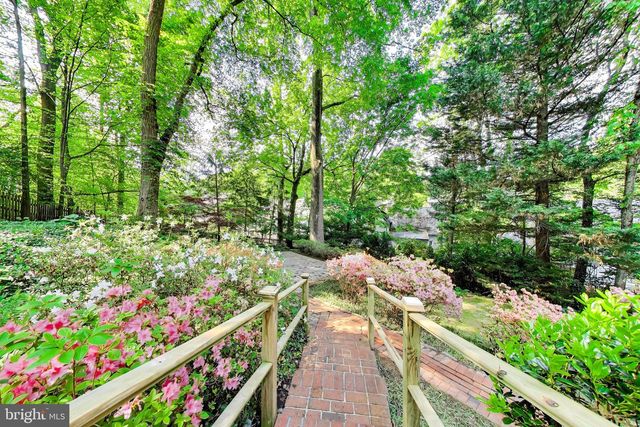 4118 WOODBINE ST, Chevy Chase, MD 20815