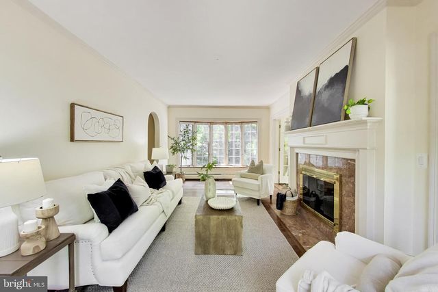 4118 WOODBINE ST, Chevy Chase, MD 20815