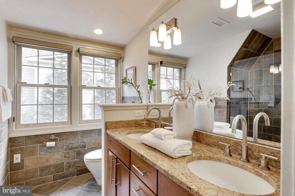 Image 32 of property listing at 4118 WOODBINE ST, Chevy Chase, MD 20815