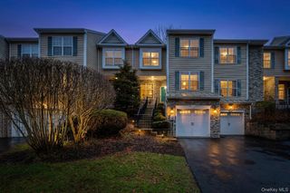 811 Huntington Drive, Fishkill, NY 12524