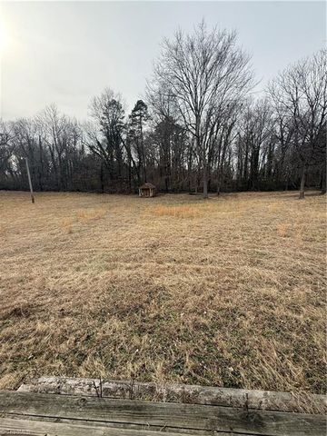 5157 Elmwood Street, Trinity, NC 27370