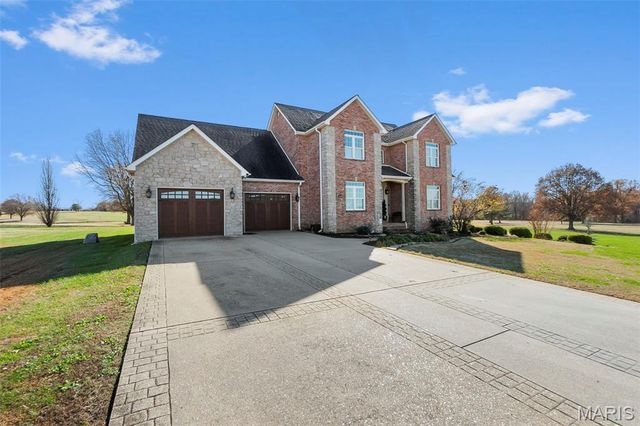 14160 Augusta Circle, Dexter, MO 63841