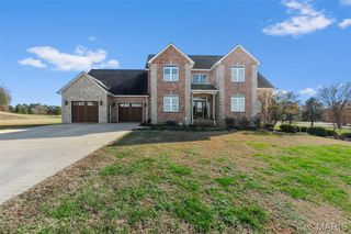 14160 Augusta Circle, Dexter, MO 63841