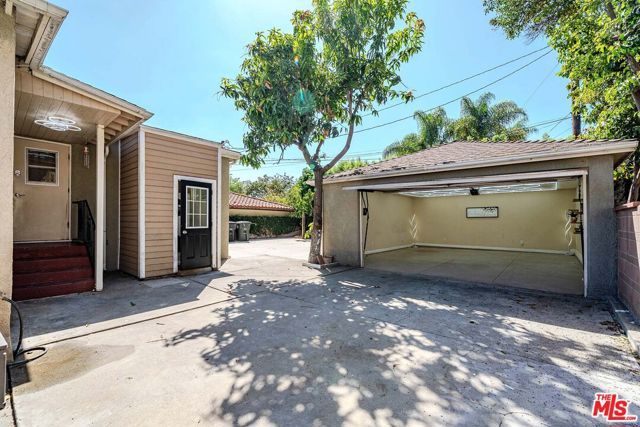 359 Blackshear Avenue, Los Angeles, CA 90022