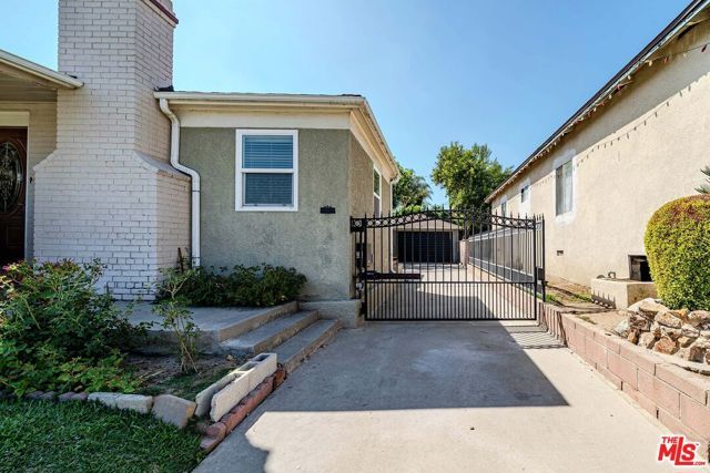 359 Blackshear Avenue, Los Angeles, CA 90022