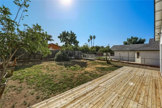 7830 Casa Blanca, Riverside, CA 92504