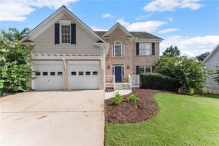8455 Woodland View Drive, Gainesville, GA 30506