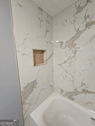 391 Park Ridge Circle, Riverdale, GA 30274