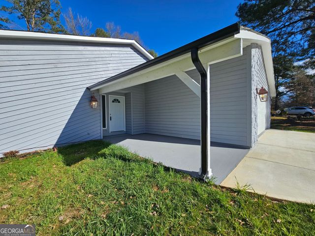 391 Park Ridge Circle, Riverdale, GA 30274