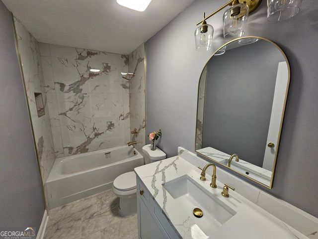 391 Park Ridge Circle, Riverdale, GA 30274