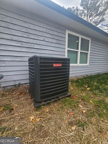 391 Park Ridge Circle, Riverdale, GA 30274