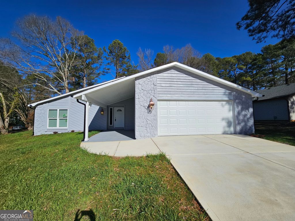 391 Park Ridge Circle, Riverdale, GA 30274