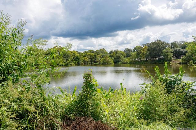 7111 Point Avery Dr, Baton Rouge, LA 70817