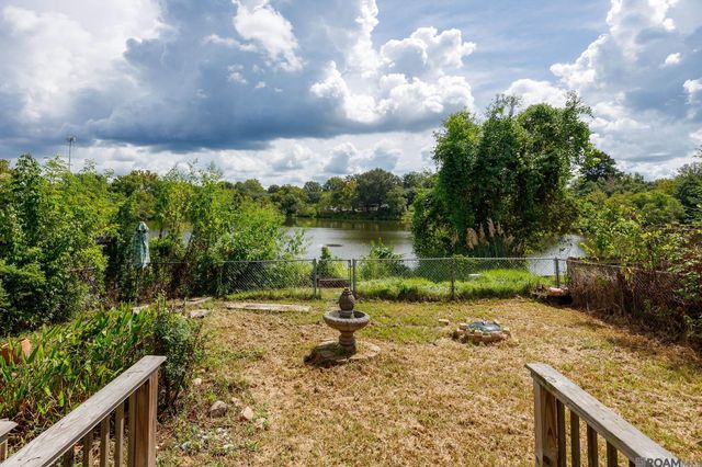 7111 Point Avery Dr, Baton Rouge, LA 70817