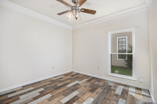 7111 Point Avery Dr, Baton Rouge, LA 70817