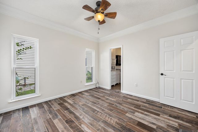 7111 Point Avery Dr, Baton Rouge, LA 70817