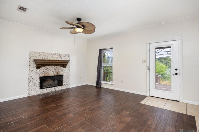 7111 Point Avery Dr, Baton Rouge, LA 70817