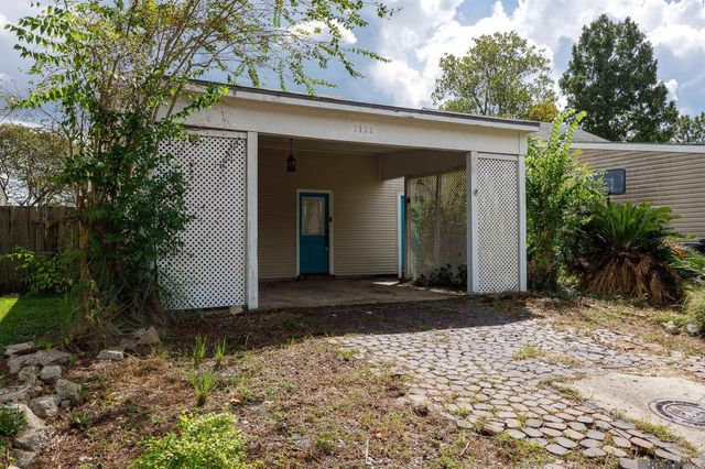 7111 Point Avery Dr, Baton Rouge, LA 70817