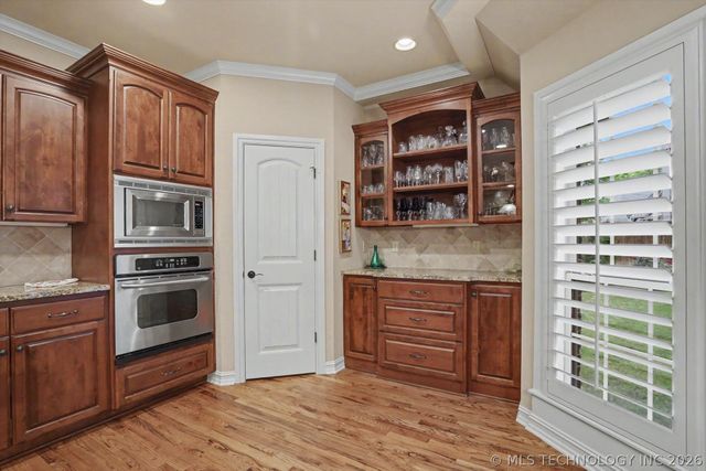 9306 S 76th East Avenue, Tulsa, OK 74133