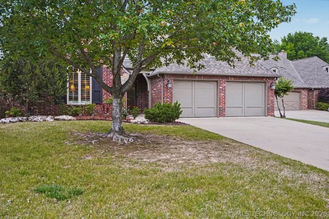 9306 S 76th East Avenue, Tulsa, OK 74133
