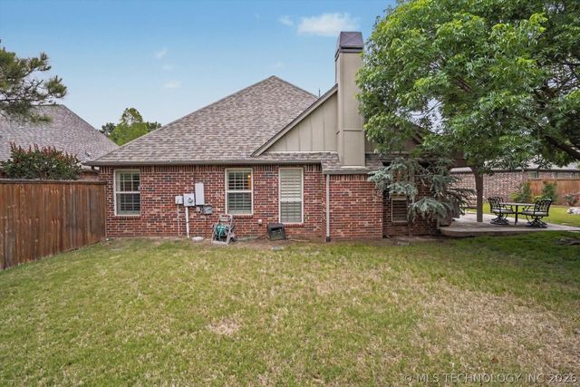 9306 S 76th East Avenue, Tulsa, OK 74133