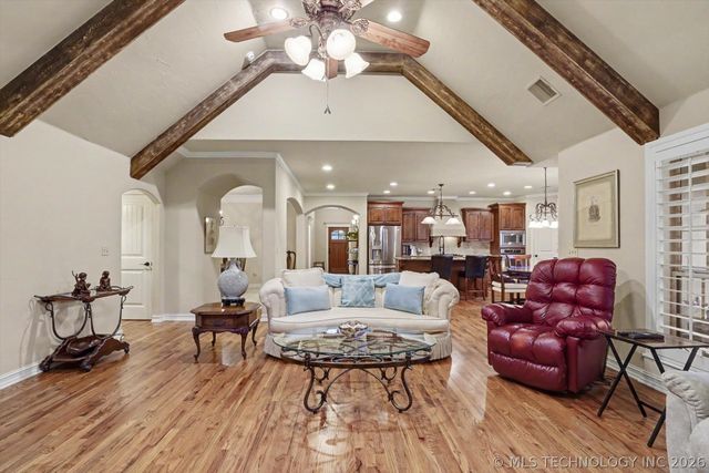 9306 S 76th East Avenue, Tulsa, OK 74133