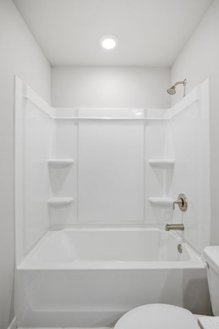 828 Ewell Farm Dr, Spring Hill, TN 37174