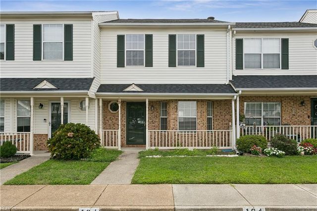 104 Monument CT, Yorktown, VA 23693