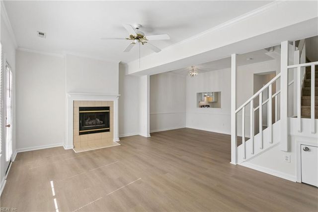 104 Monument CT, Yorktown, VA 23693
