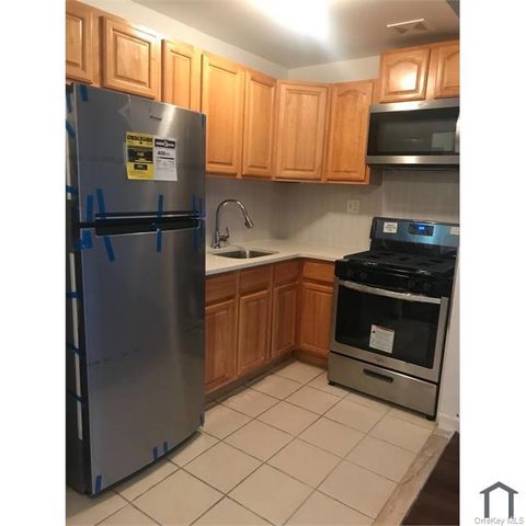 3969 Carpenter Avenue, Bronx, NY 10466