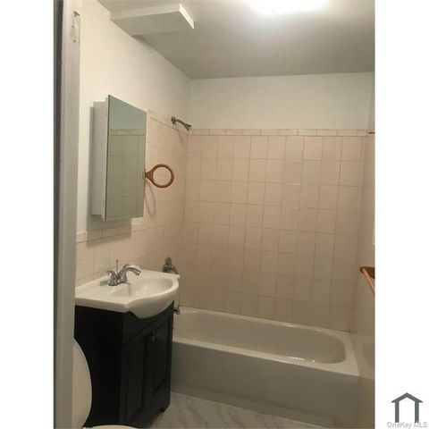 3969 Carpenter Avenue, Bronx, NY 10466