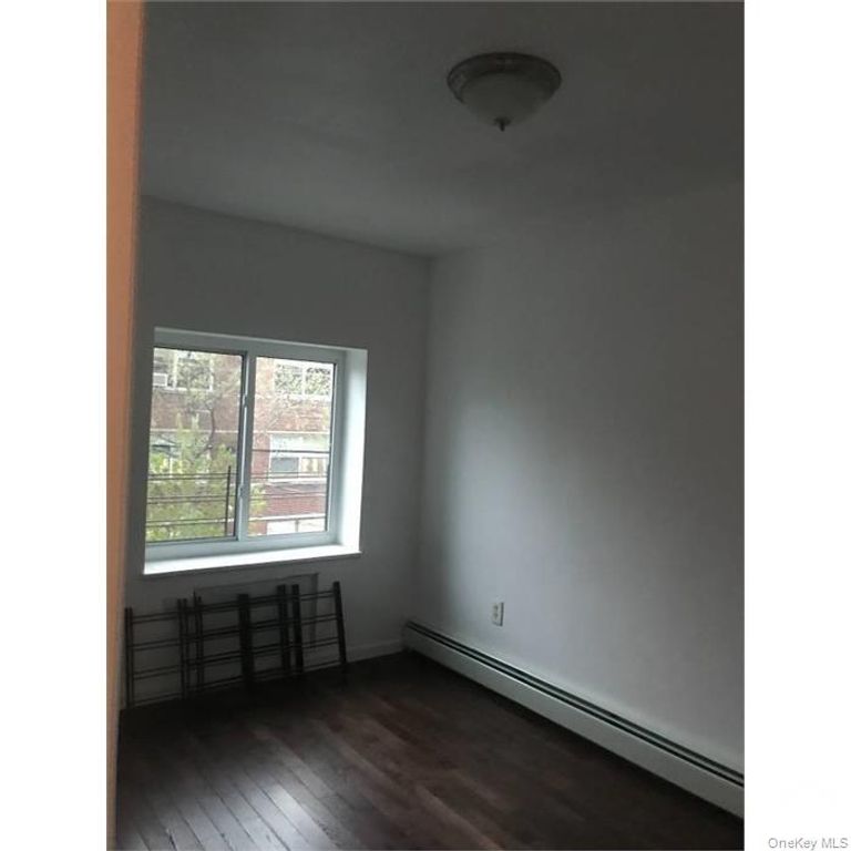 3969 Carpenter Avenue, Bronx, NY 10466 — photo 4