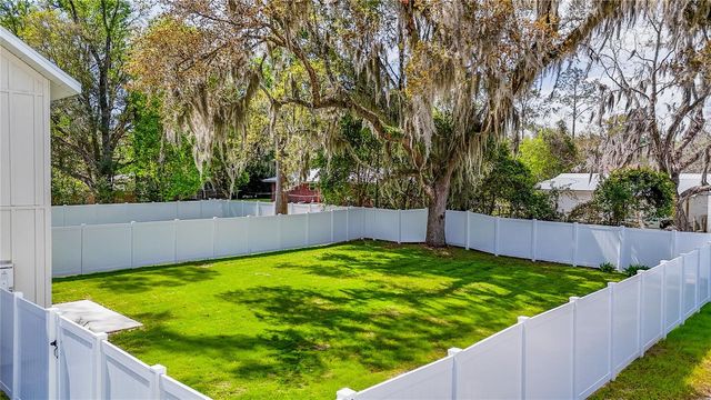 316 SE 6TH STREET, Williston, FL 32696