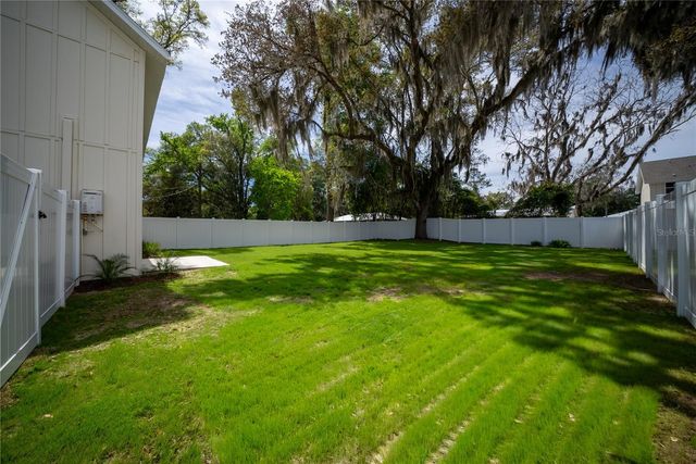 316 SE 6TH STREET, Williston, FL 32696