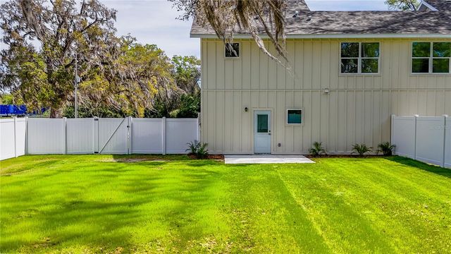 316 SE 6TH STREET, Williston, FL 32696
