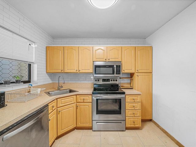 3413 Cocoplum Circle 3407, Coconut Creek, FL 33063
