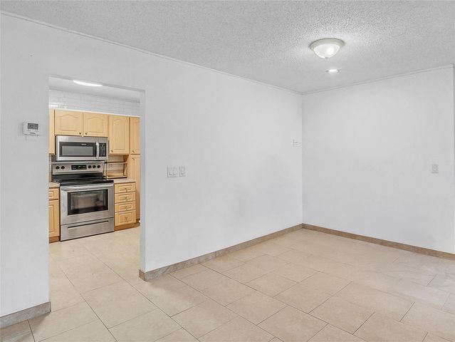 3413 Cocoplum Circle 3407, Coconut Creek, FL 33063