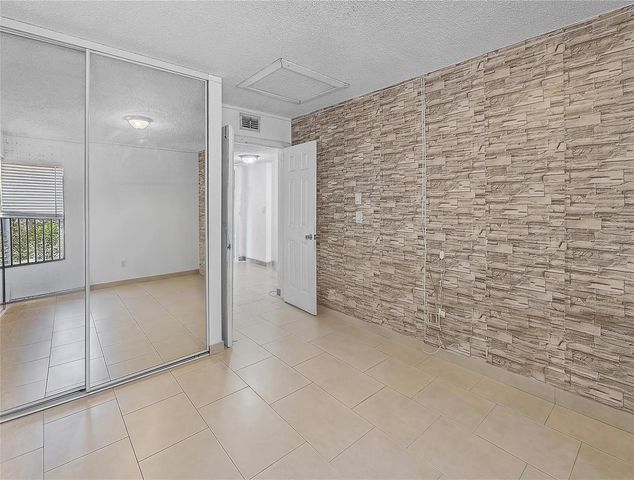 3413 Cocoplum Circle 3407, Coconut Creek, FL 33063