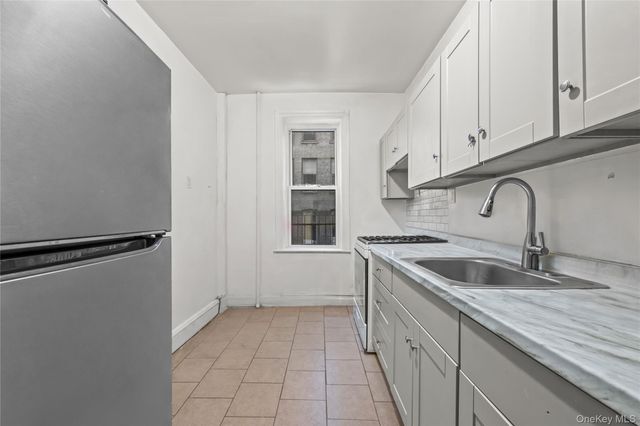 1586 E 22 st, Brooklyn, NY 11229