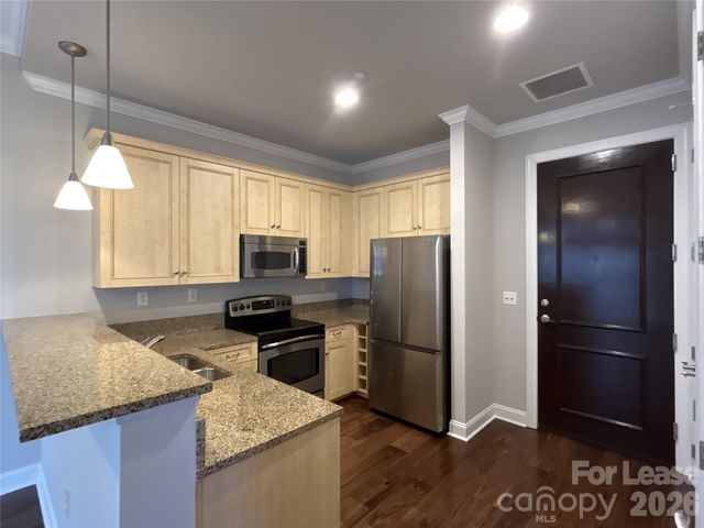 230 S Tryon Street 603, Charlotte, NC 28202